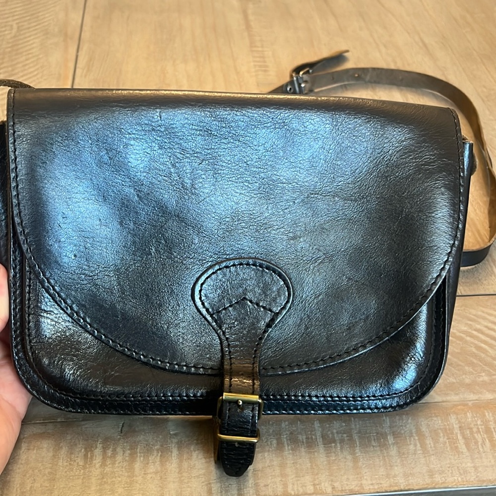 Vintage leather bag